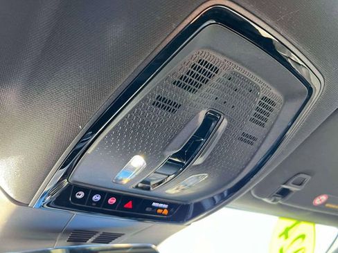 Used 2024 Cadillac Lyriq Sport RWD image 32