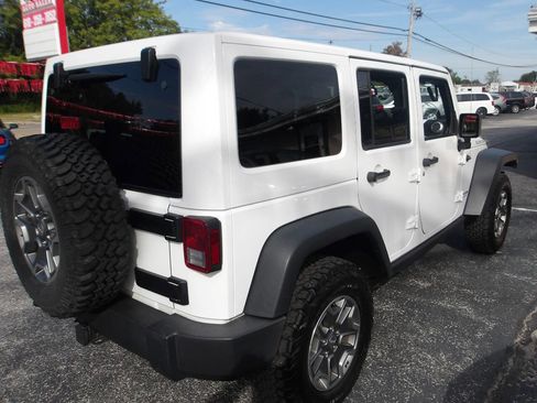 Used 2018 Jeep Wrangler Unlimited Rubicon w/ Cold Weather Group image 7