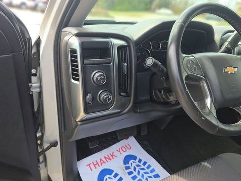 Certified 2018 Chevrolet Silverado 1500 LT w/ All Star Edition AWD/4WD image 19