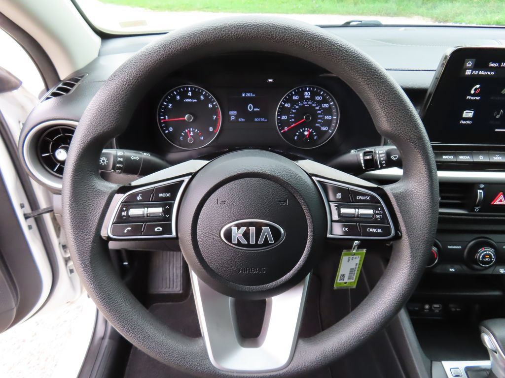 Used 2021 Kia Forte LXS FWD image 15