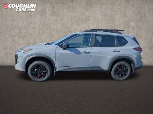 New 2026 Nissan Rogue SV image 5