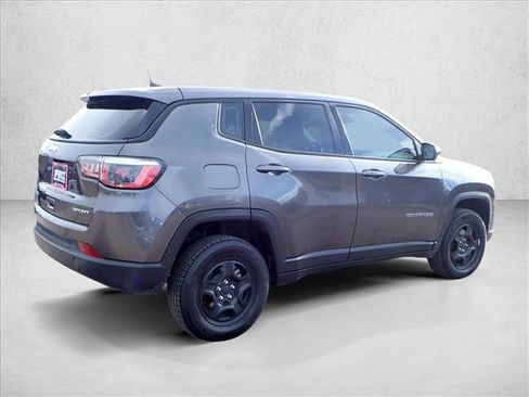 Used 2019 Jeep Compass Sport w/ Tech Group image 4