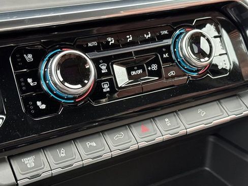 New 2026 GMC Sierra 2500 Denali Ultimate image 24