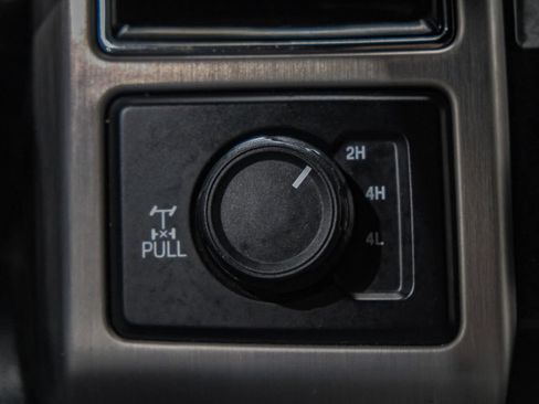 Used 2019 Ford F250 Platinum w/ Platinum Ultimate Package AWD/4WD image 29