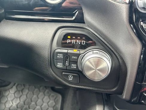 Used 2025 RAM 1500 Laramie w/ Night Edition AWD/4WD image 27