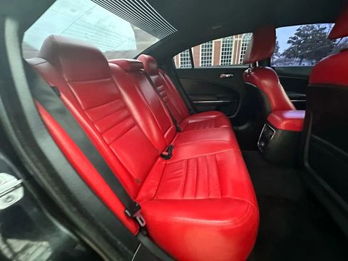 Used 2014 Dodge Charger SXT image 22