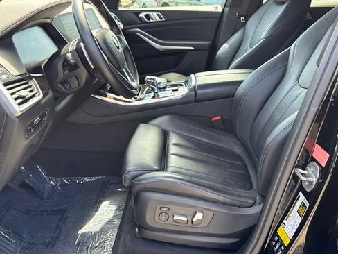 Used 2019 BMW X5 xDrive40i w/ Convenience Package AWD/4WD image 18