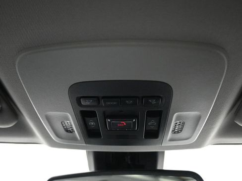 Used 2022 Toyota Camry XSE image 24