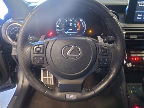 Used 2022 Lexus IS 350 F Sport image 17