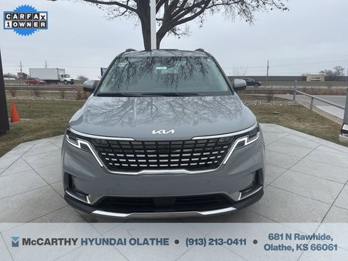 Used 2024 Kia Carnival SX Prestige image 8