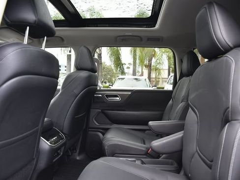 Used 2025 INFINITI QX80 Pure RWD image 23