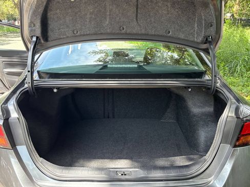 Used 2026 Nissan Altima 2.5 SV FWD image 30