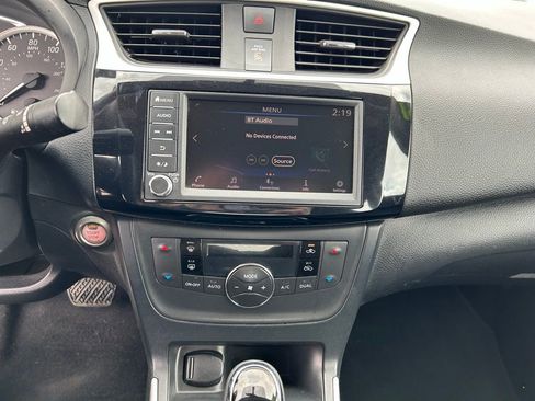Used 2019 Nissan Sentra SV image 16