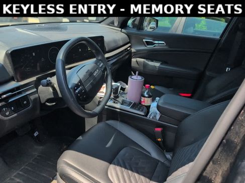 Used 2026 Kia Sportage X-Line w/ X-Line Technology Package AWD/4WD image 8