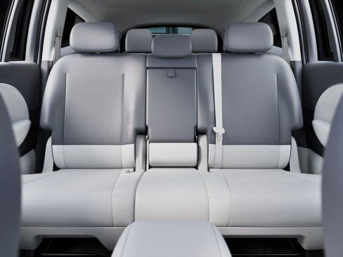 New 2026 Hyundai Ioniq 9 SEL image 12