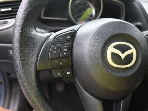 Used 2016 MAZDA MAZDA3 i Sport FWD image 15