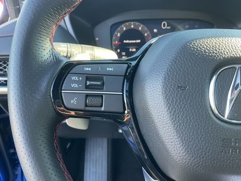 Used 2025 Acura ADX A-Spec image 14