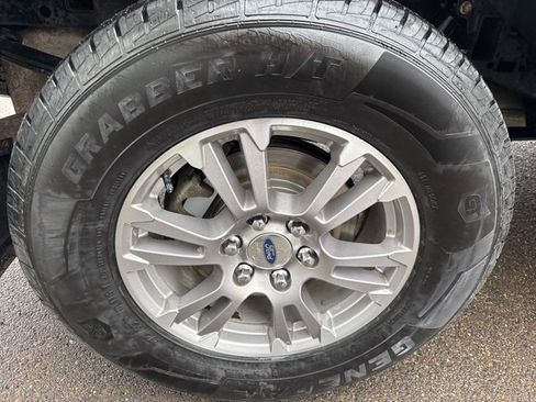 Certified 2019 Ford F150 Lariat w/ Trailer Tow Package image 13