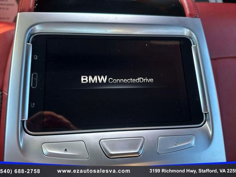 Used 2018 BMW M760i xDrive image 33