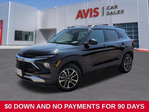 Used 2025 Chevrolet TrailBlazer LT AWD/4WD image 1