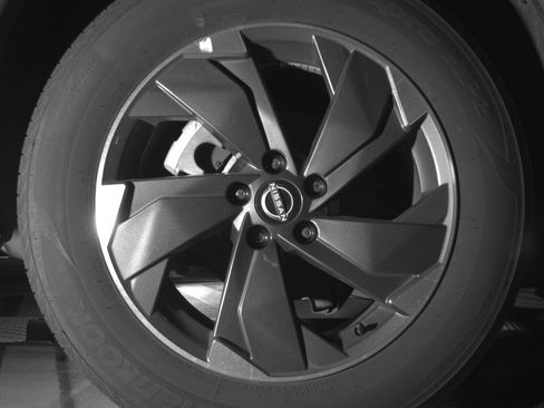 Used 2025 Nissan Rogue SV AWD/4WD image 15