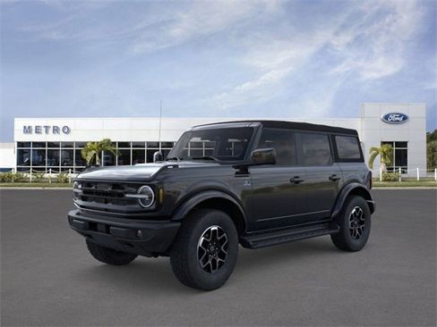 New 2025 Ford Bronco Outer Banks image 1