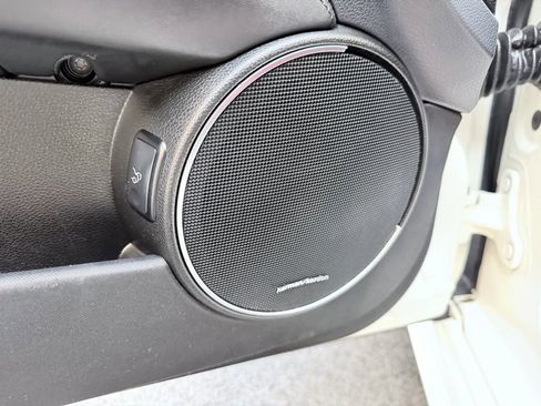 Used 2013 Mercedes-Benz C 63 AMG Sedan w/ AMG Development Pkg image 17