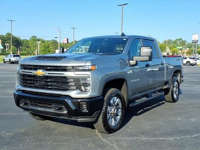 Used 2025 Chevrolet Silverado 2500 Custom w/ Custom Convenience Package