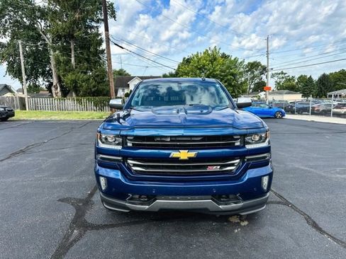 Used 2017 Chevrolet Silverado 1500 LTZ Z71 w/ LTZ Plus Package AWD/4WD image 2