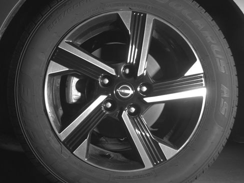 Used 2025 Nissan Sentra SV FWD image 12