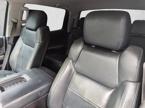Used 2015 Toyota Tundra Limited w/ TRD Off Road Package AWD/4WD image 9