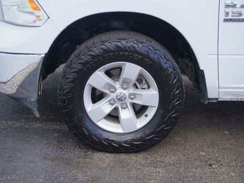 Used 2022 RAM 1500 Classic SLT w/ Electronics Group image 6