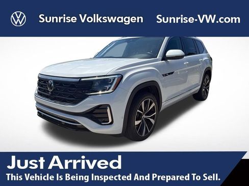 Used 2024 Volkswagen Atlas SEL Premium R-Line AWD/4WD image 1