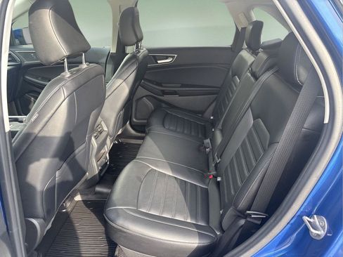 Certified 2023 Ford Edge SEL w/ Convenience Package AWD/4WD image 5