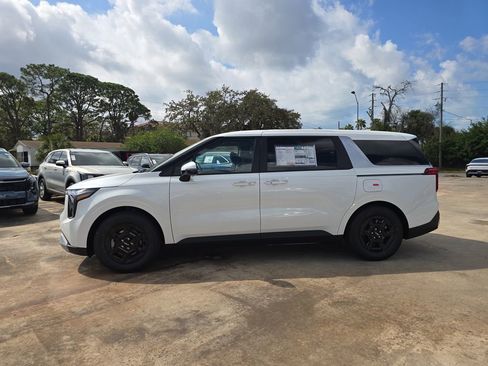 New 2026 Kia Carnival image 5