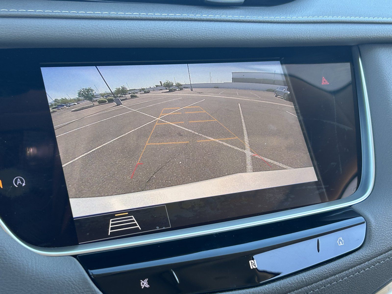 Certified 2020 Cadillac XT5 Premium Luxury FWD image 32