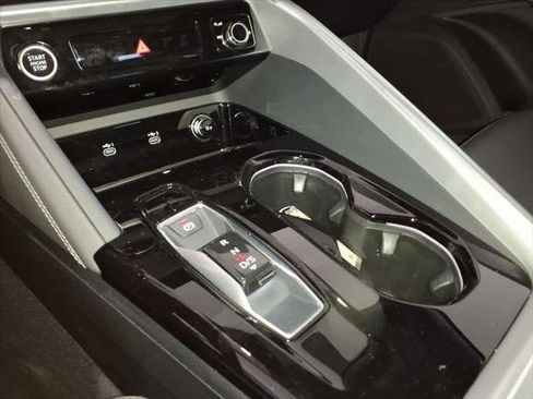 Certified 2025 Audi Q5 Premium Plus w/ Premium Plus image 12