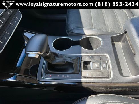 Used 2020 Kia Sorento EX FWD image 35