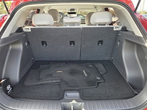 Certified 2024 Hyundai Kona SE image 14