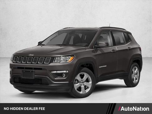 Used 2018 Jeep Compass Limited w/ Navigation Group FWD image 1