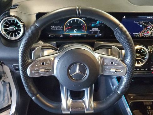 Used 2022 Mercedes-Benz GLB 35 AMG 4MATIC image 32