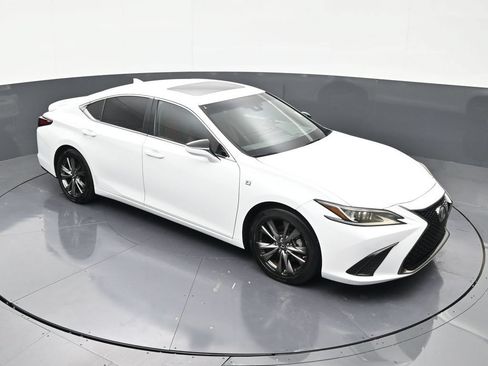 Used 2019 Lexus ES 350 F Sport w/ Accessory Package 2 FWD image 18