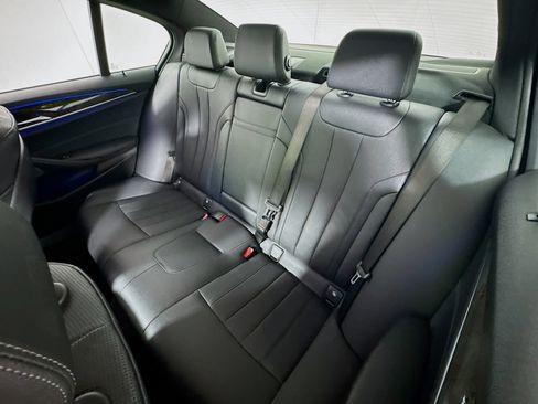 Used 2023 BMW 530i xDrive xDrive w/ Premium Package image 23