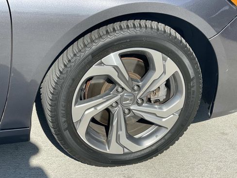 Used 2018 Honda Accord EX-L image 30