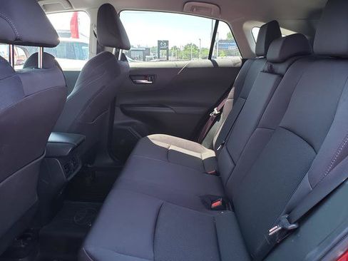 Used 2024 Toyota Venza LE AWD/4WD image 14