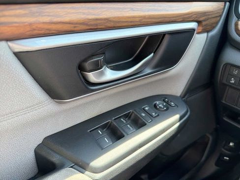 Used 2018 Honda CR-V EX image 15