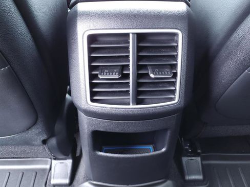 Used 2023 Kia Sportage SX image 18