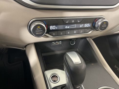 Used 2019 Nissan Altima 2.5 SV image 35