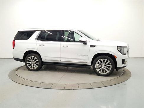 Used 2023 GMC Yukon Denali w/ Max Trailering Package image 8