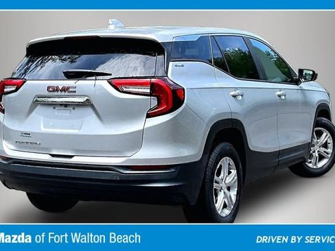Used 2022 GMC Terrain SLE FWD image 5